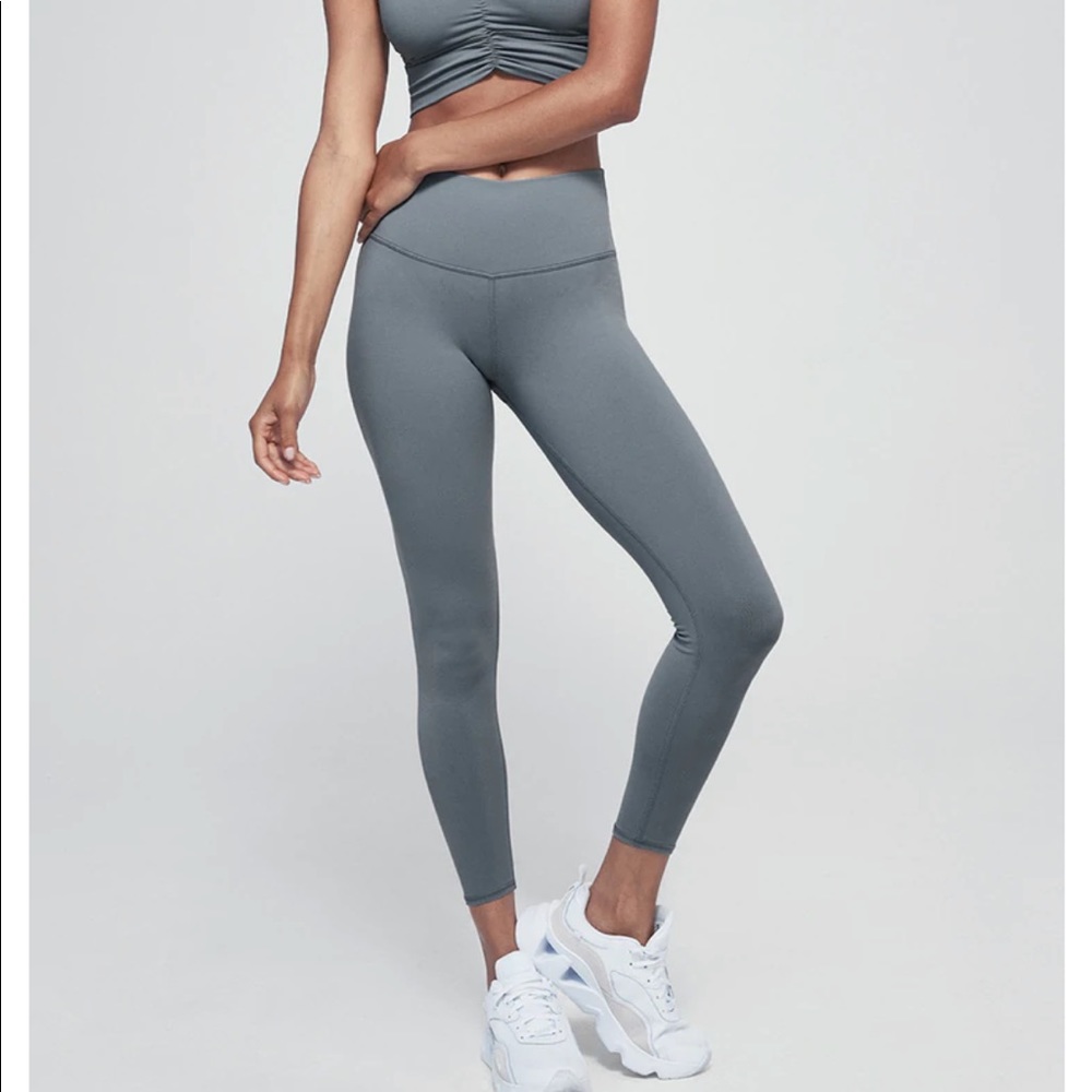 ALO yoga 7/8 High-Waist Airbrush Legging Size s (4-6)